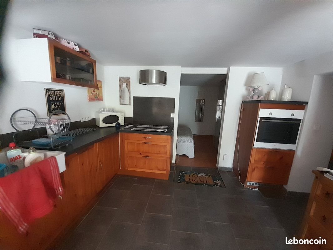 Appartement à louer, 65m², Ansouis