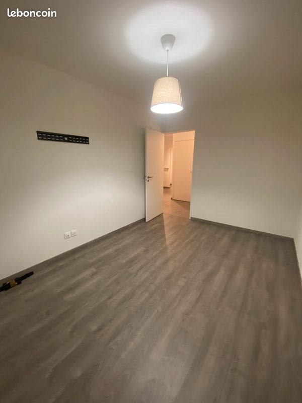 Appartement à louer, 66m², Saint-Laurent-de-Mure