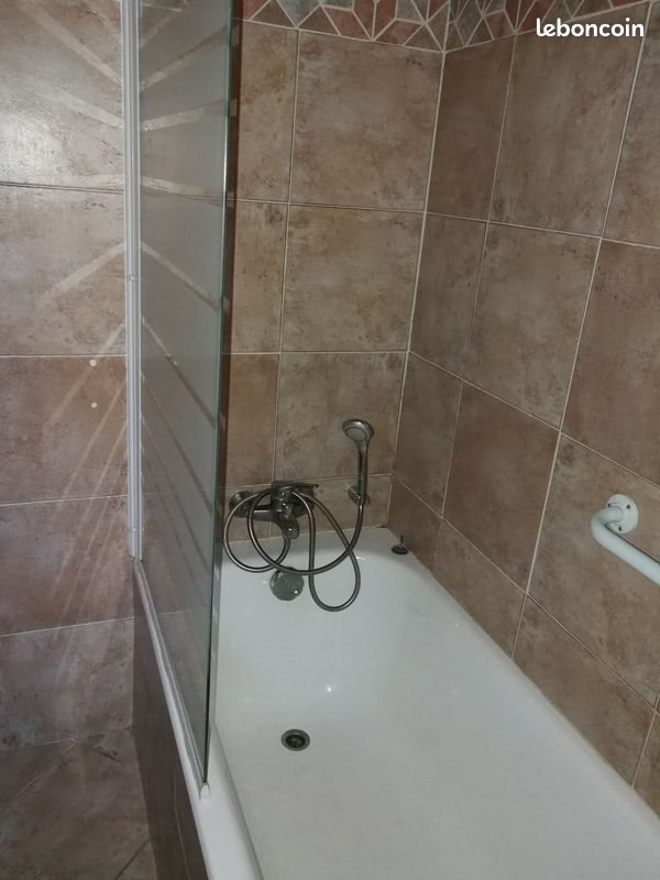 Maison à louer, 80m², Eyragues