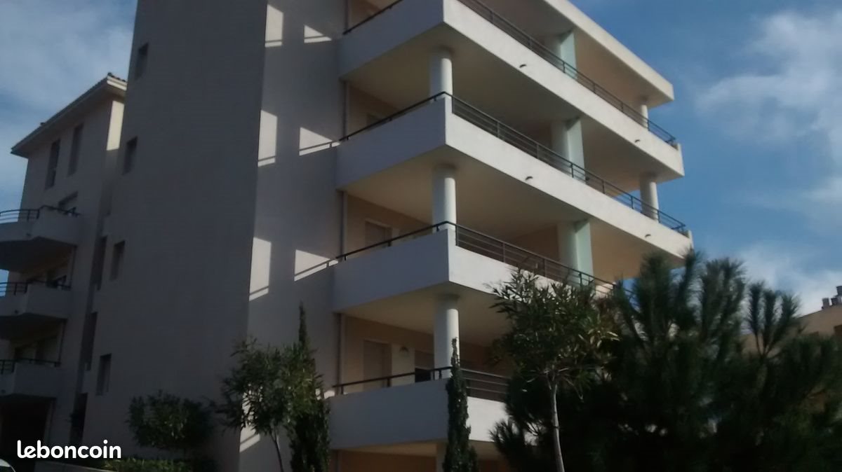 Appartement à louer, 27m², Calvi
