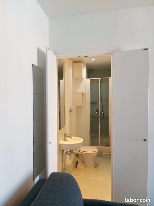 Appartement à louer, 25m², Paris 16ème