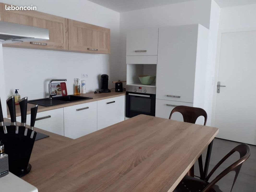 Appartement à louer, 56m², Ajaccio