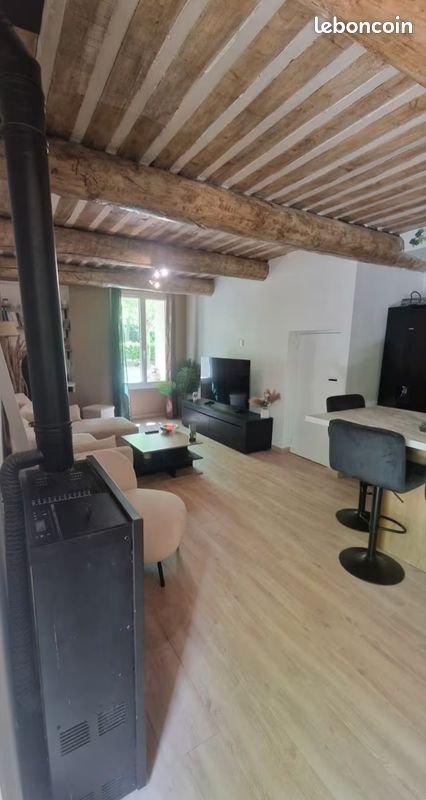 Appartement à louer, 40m², Rustrel