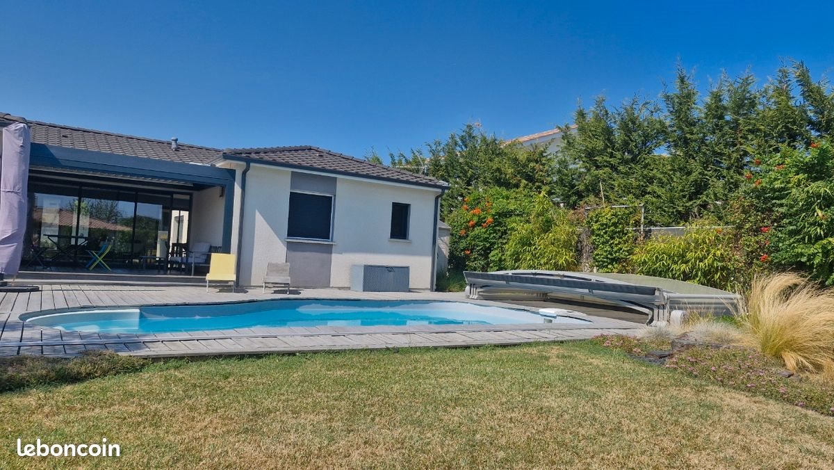 Maison à vendre, 146m², Créon