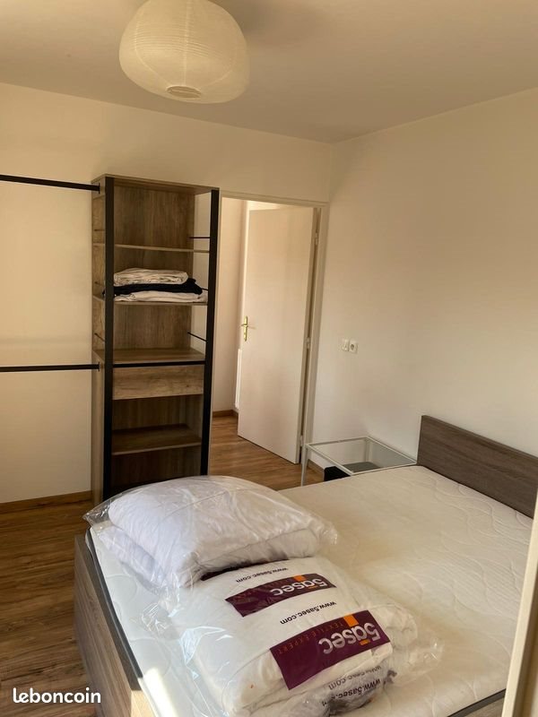 Appartement à louer, 40m², Cergy