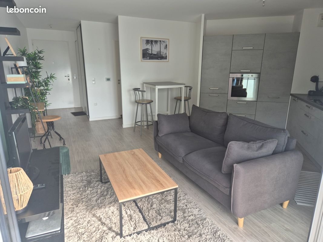 Appartement à louer, 43m², Caen
