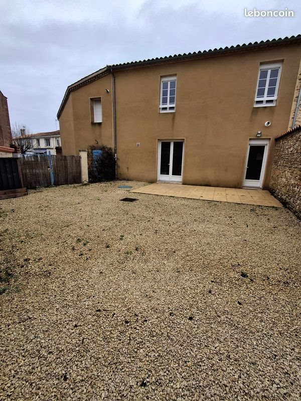 Maison à louer, 74m², Sainte-Cécile