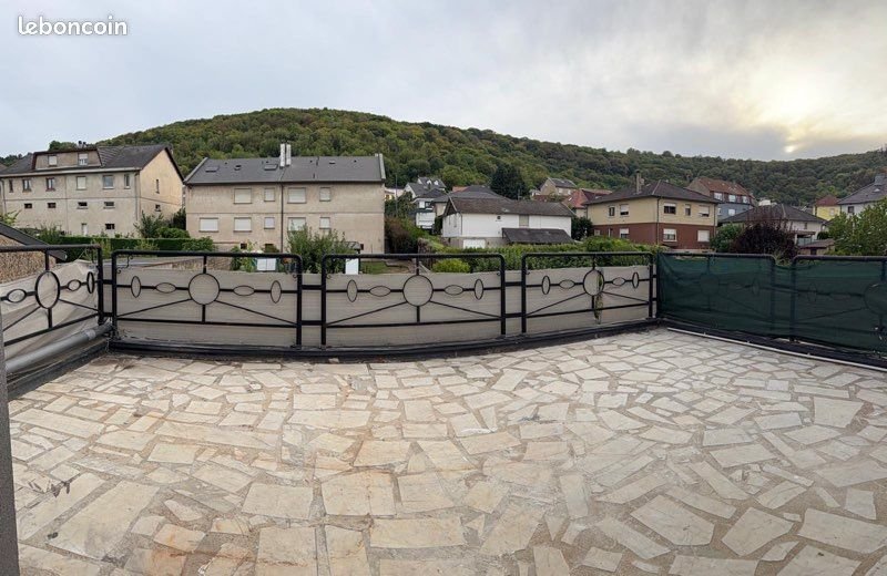 Appartement à louer, 90m², Knutange
