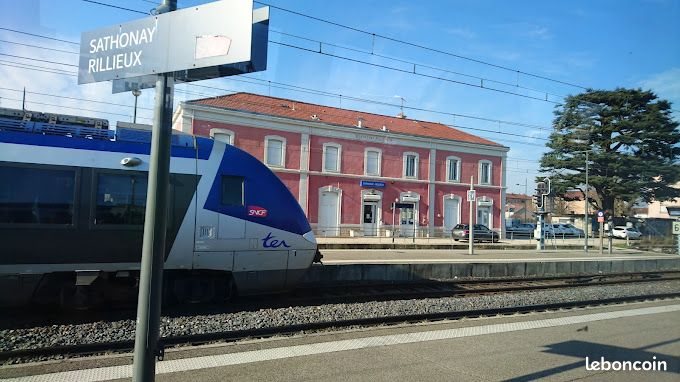 Appartement à louer, 40m², Sathonay-Village