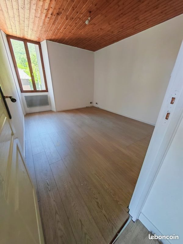 Appartement à louer, 65m², Saint-Rémy-de-Maurienne