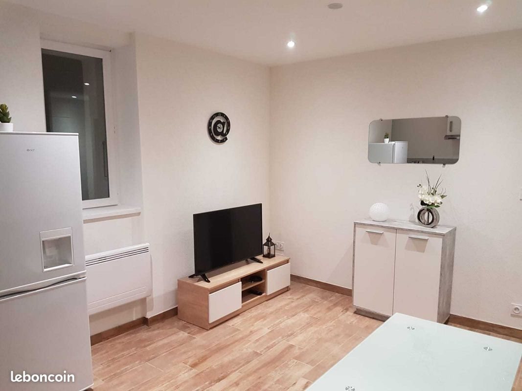 Appartement à louer, 30m², Viry
