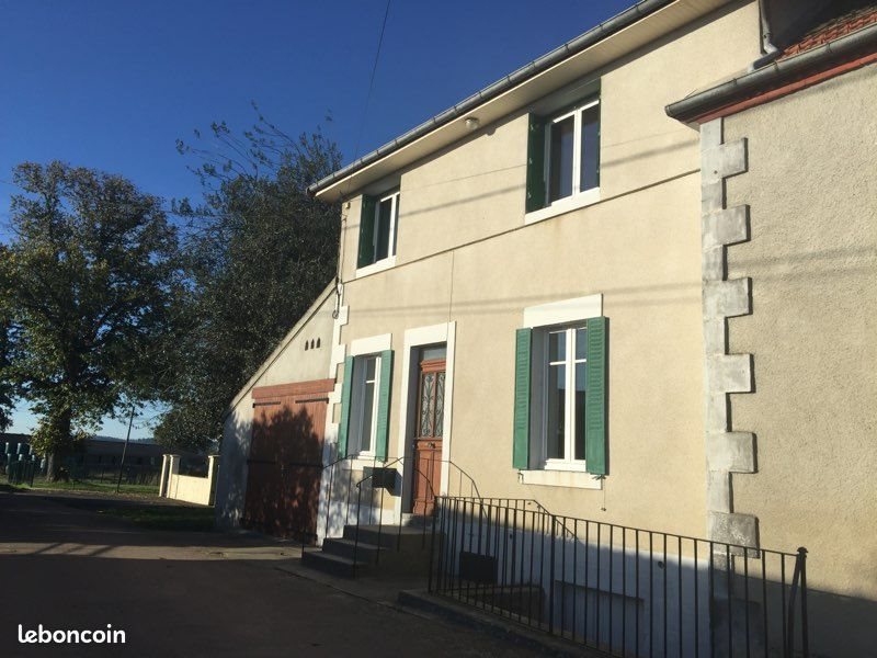 Maison à vendre, 240m², Ars-les-Favets