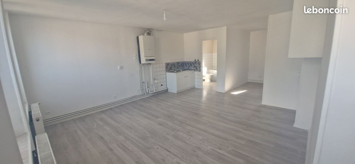 Appartement à louer, 58m², Revin