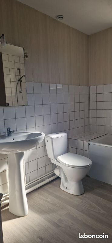 Appartement à louer, 58m², Revin