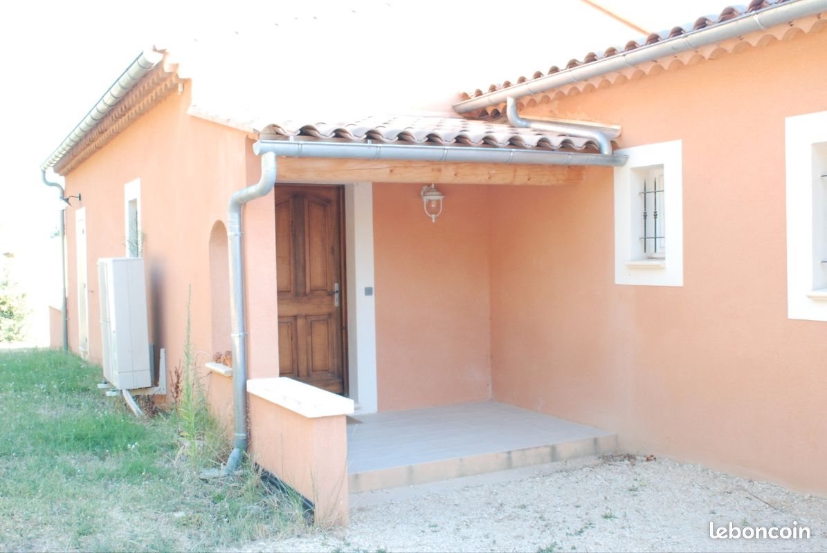 Maison à louer, 153m², Gargas