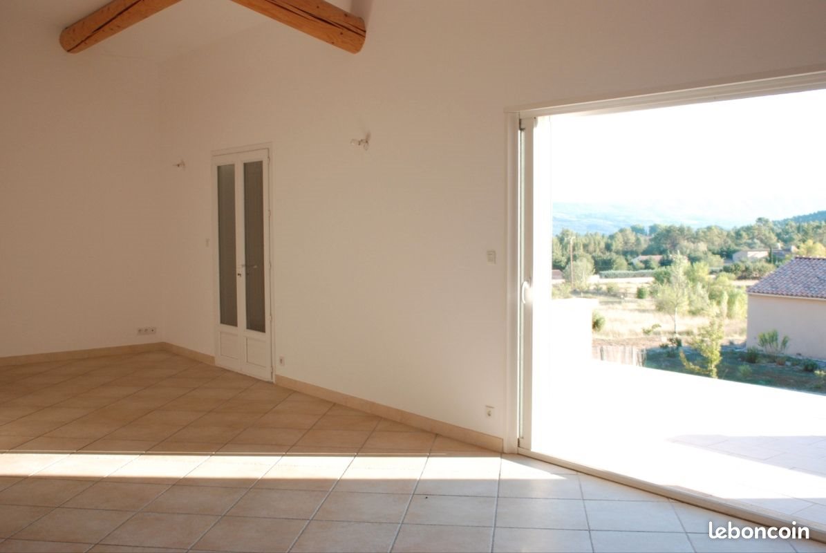 Maison à louer, 153m², Gargas