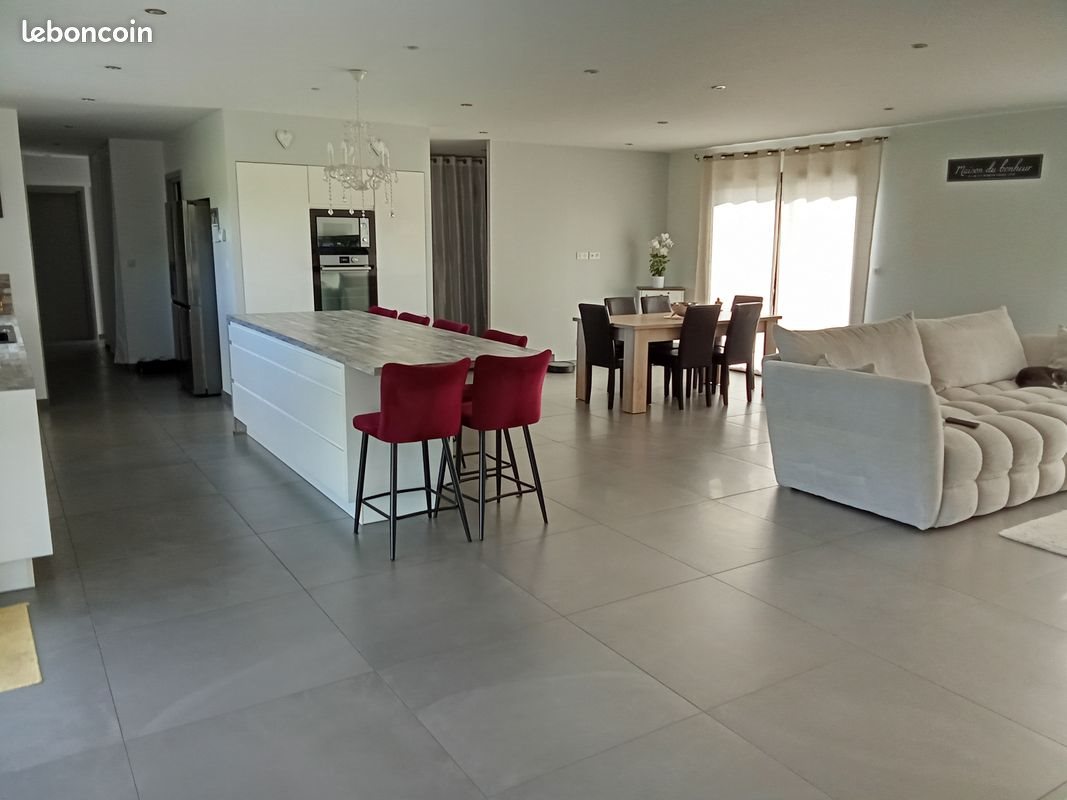 Maison à vendre, 146m², Sichamps
