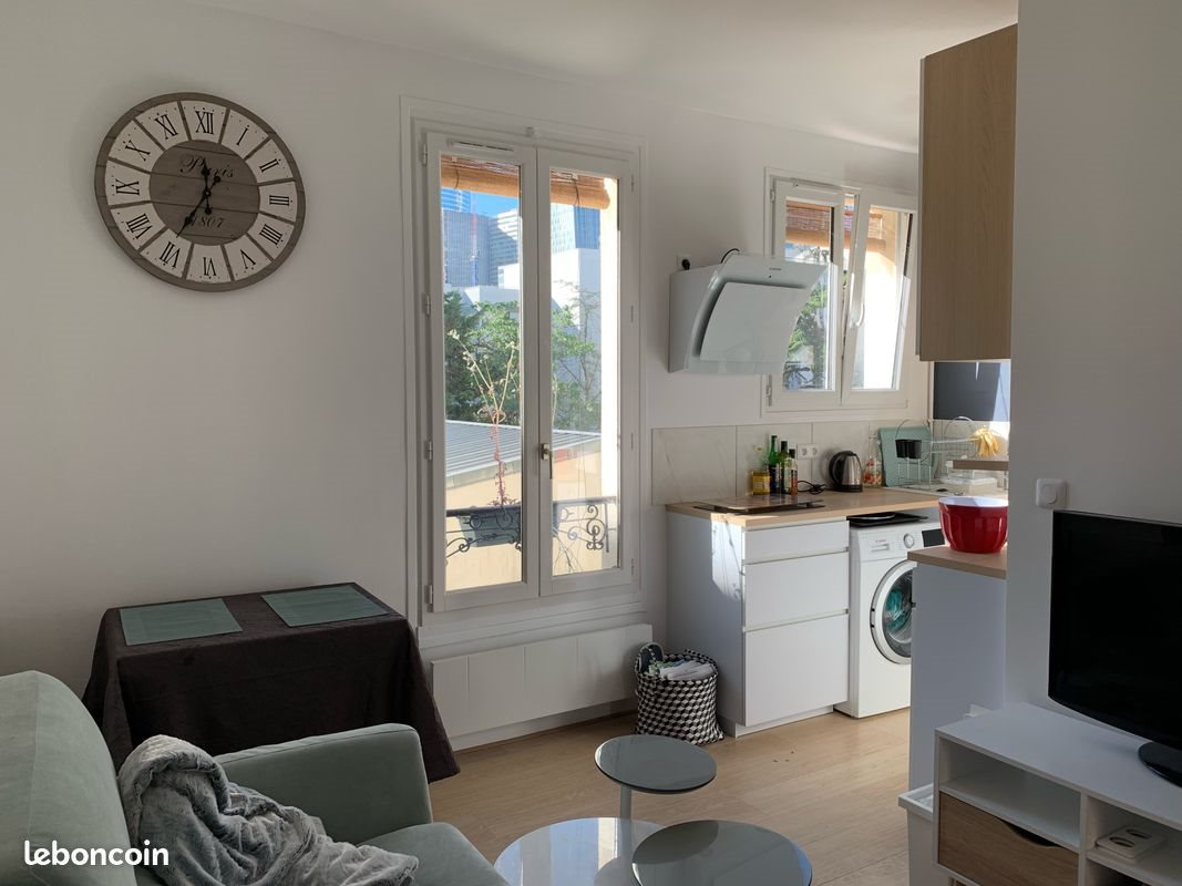 Appartement à louer, 27m², Puteaux