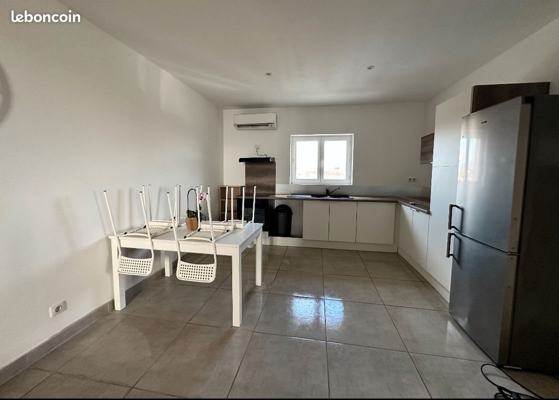 Appartement à louer, 60m², Pont-Saint-Esprit