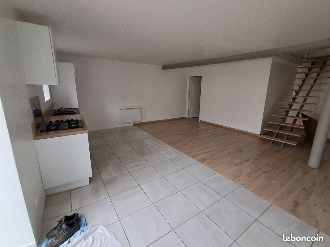 Appartement à louer, 80m², Nouvion-sur-Meuse