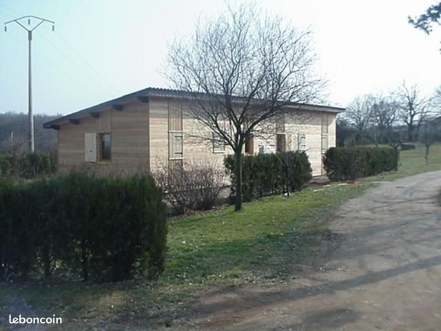 Maison à louer, 80m², Quintenas