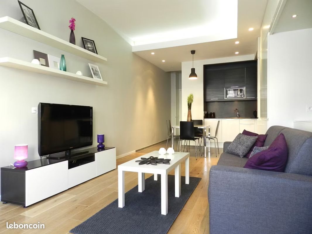 Appartement à louer, 35m², Paris 8ème