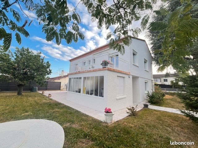 Maison à louer, 116m², Saint-Sylvestre-sur-Lot
