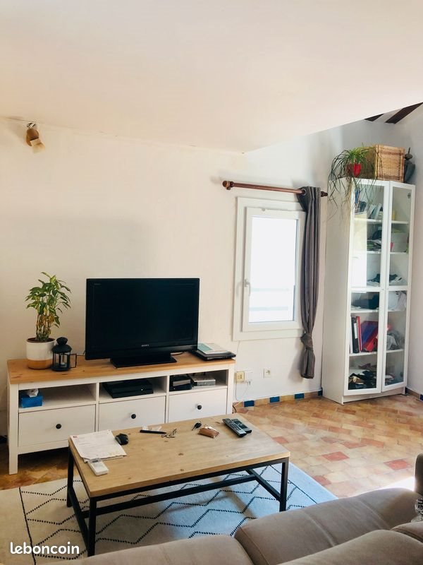 Maison à louer, 63m², Éguilles