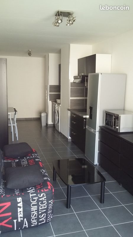 Appartement à louer, 27m², Marseille 9ème