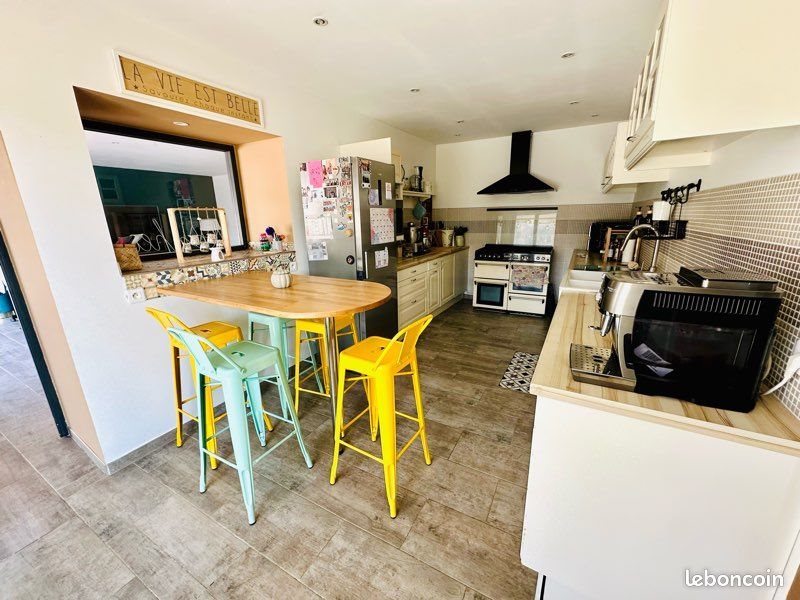 Maison à vendre, 195m², Saint-Sernin-du-Plain
