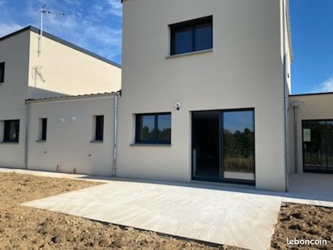 Maison à louer, 103m², Sablé-sur-Sarthe
