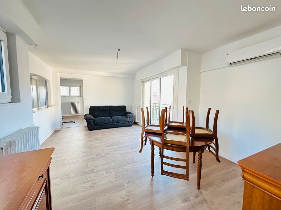 Appartement à louer, 70m², Toulon