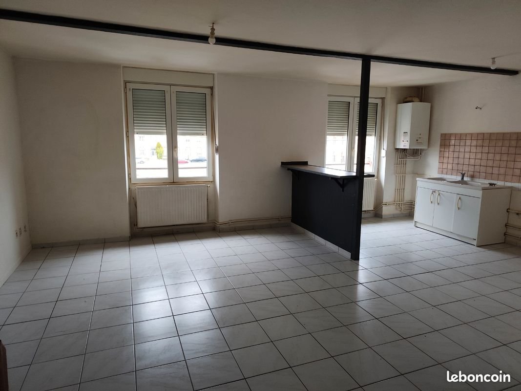 Appartement à louer, 86m², Labry
