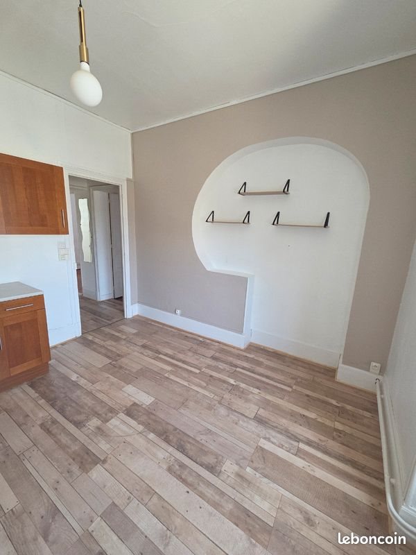 Appartement à louer, 50m², Pougues-les-Eaux