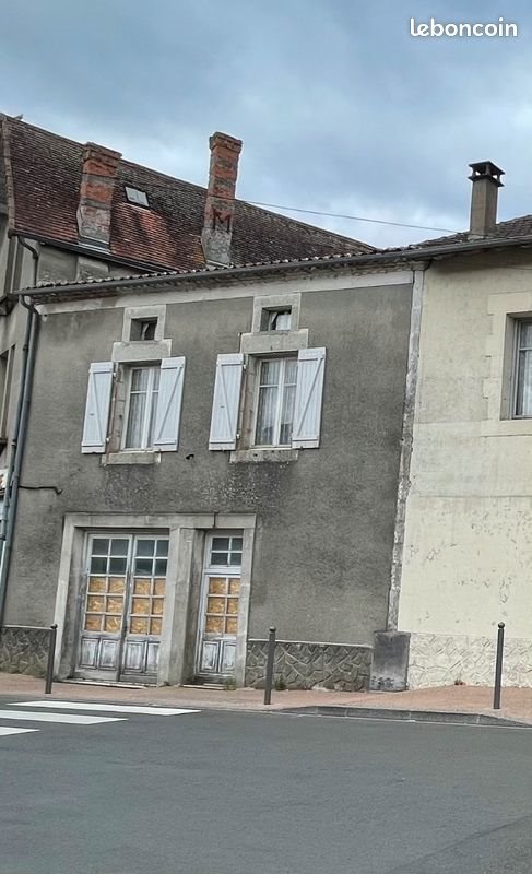 Maison à vendre, 210m², Piégut-Pluviers