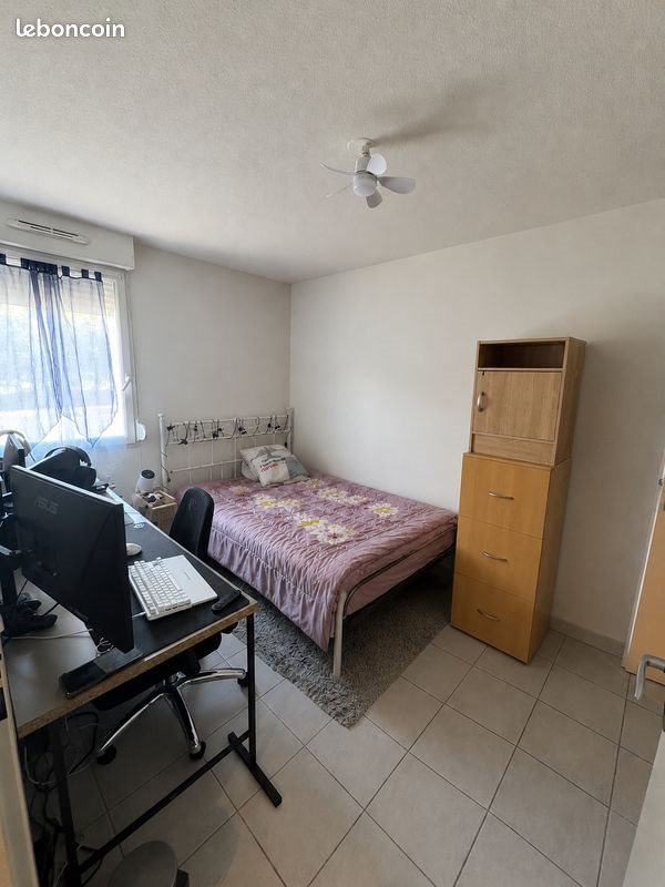 Appartement à louer, 38m², Saintes