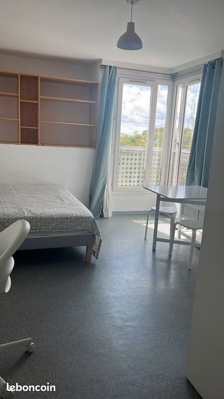 Appartement à louer, 19m², Elancourt
