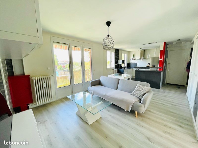 Appartement à louer, 58m², Charleville-Mézières