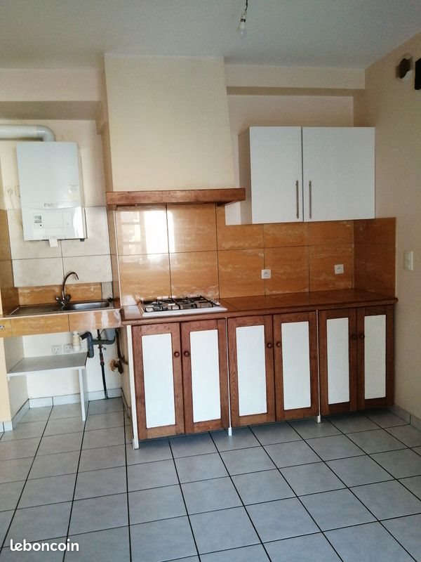 Appartement à louer, 40m², Rignac