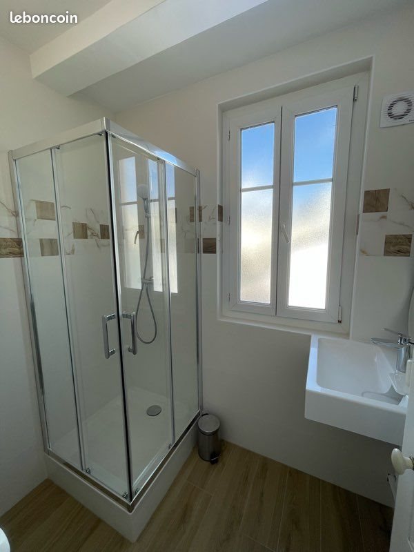 Appartement à louer, 28m², Suresnes
