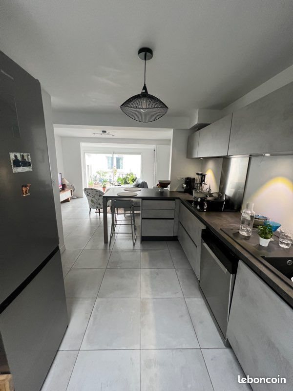 Maison à louer, 11m², Talence