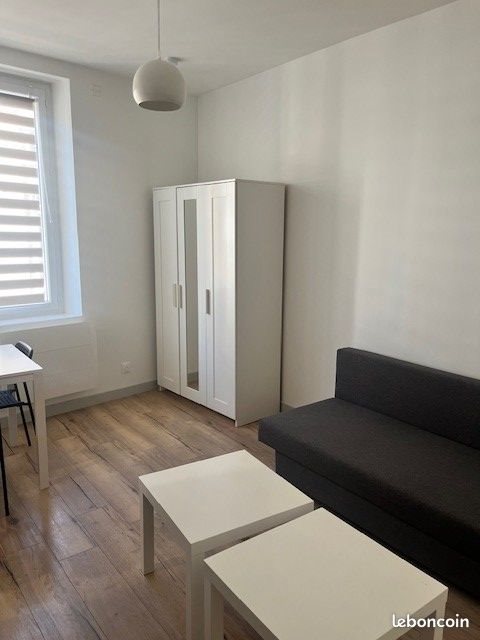 Appartement à louer, 18m², Valence