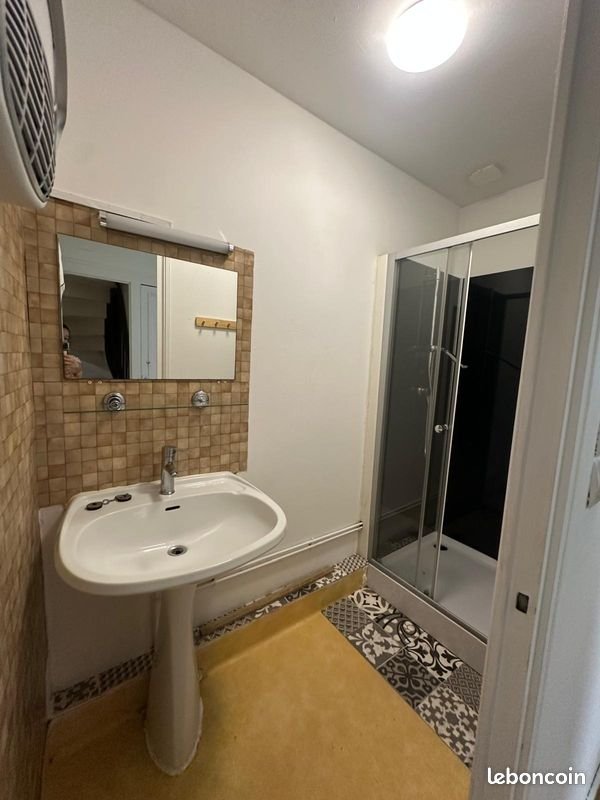 Appartement à louer, 53m², La Réole