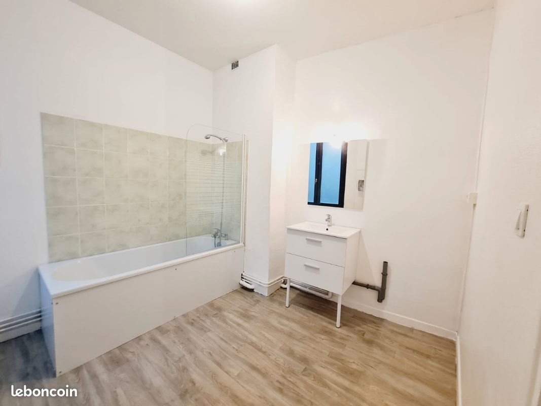 Appartement à vendre, 54m², Sedan