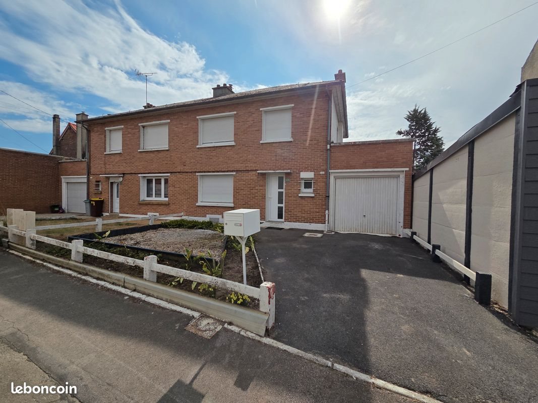 Maison à louer, 105m², Gouzeaucourt