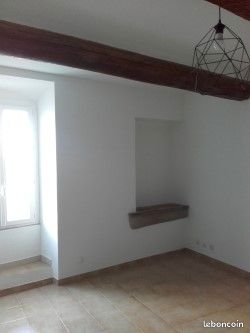 Appartement à vendre, 44m², Eyguières