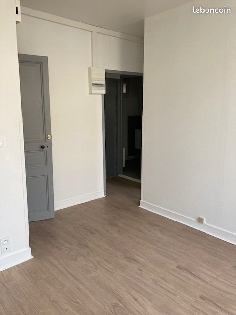 Appartement à louer, 27m², Rochefort