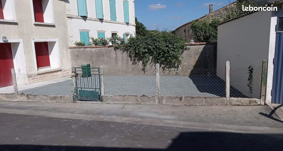 Maison à louer, 138m², Loulay
