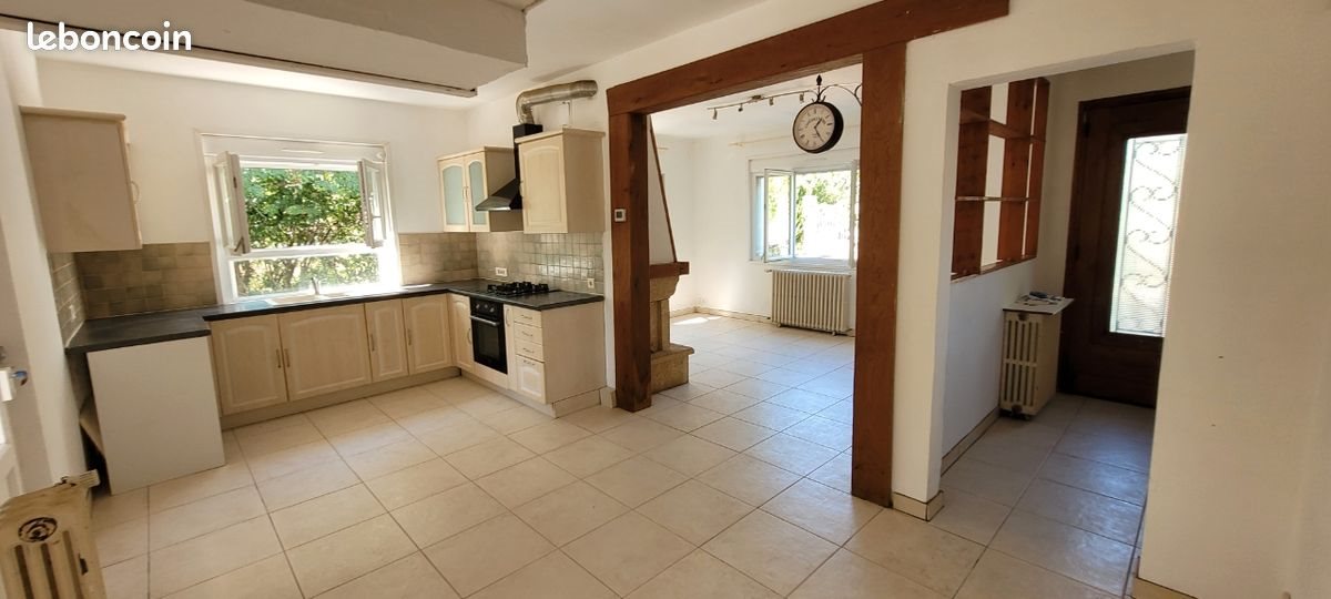 Maison à louer, 80m², Montayral