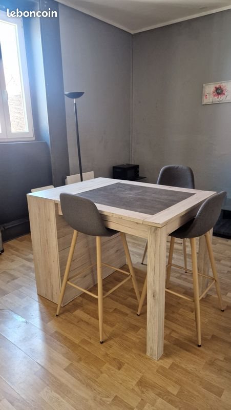 Appartement à louer, 29m², Saint-Amand-Montrond